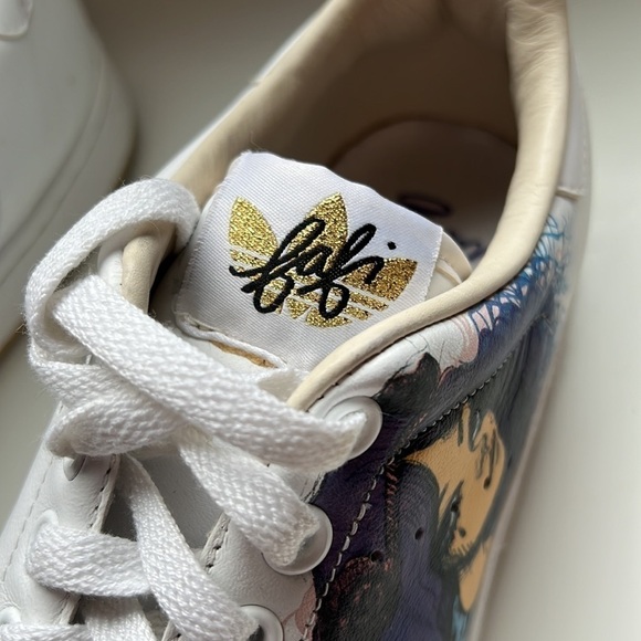 𝅺Fafi x Adidas Originals 2010 White Stan Smith Sneakers Size 9.5 - Picture 3 of 6